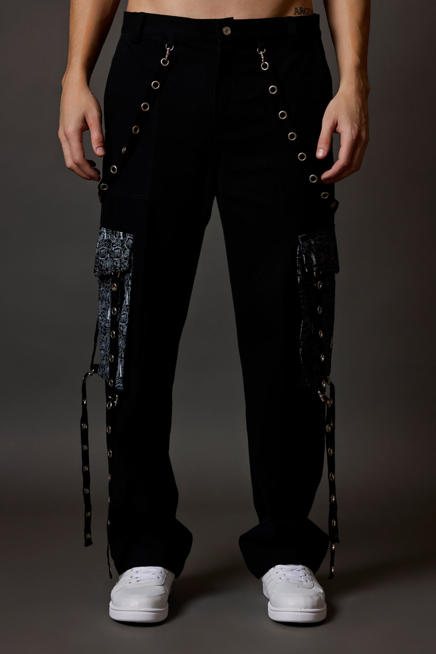 Fouroz Signature Cargos
