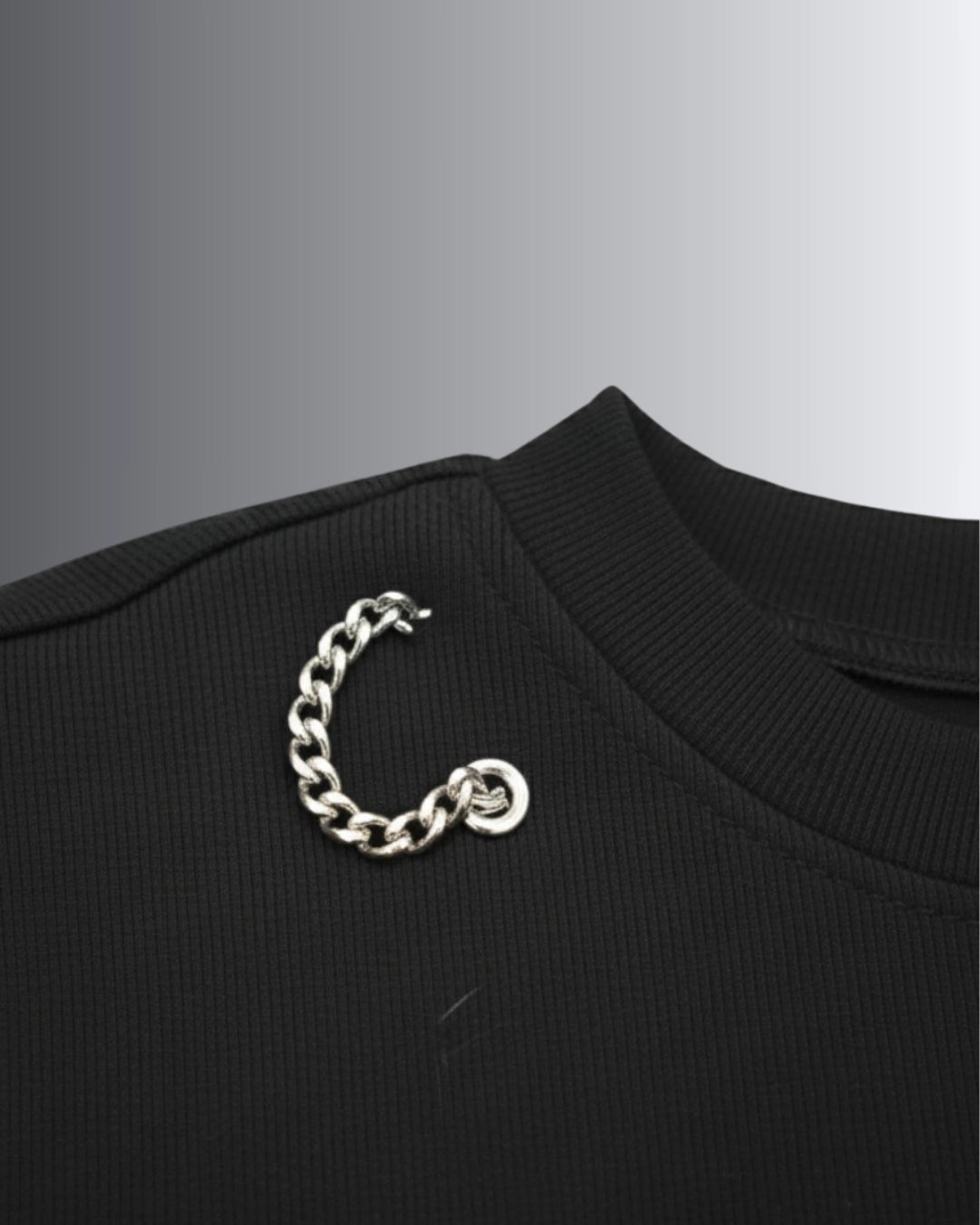 Structured Monochrome Top