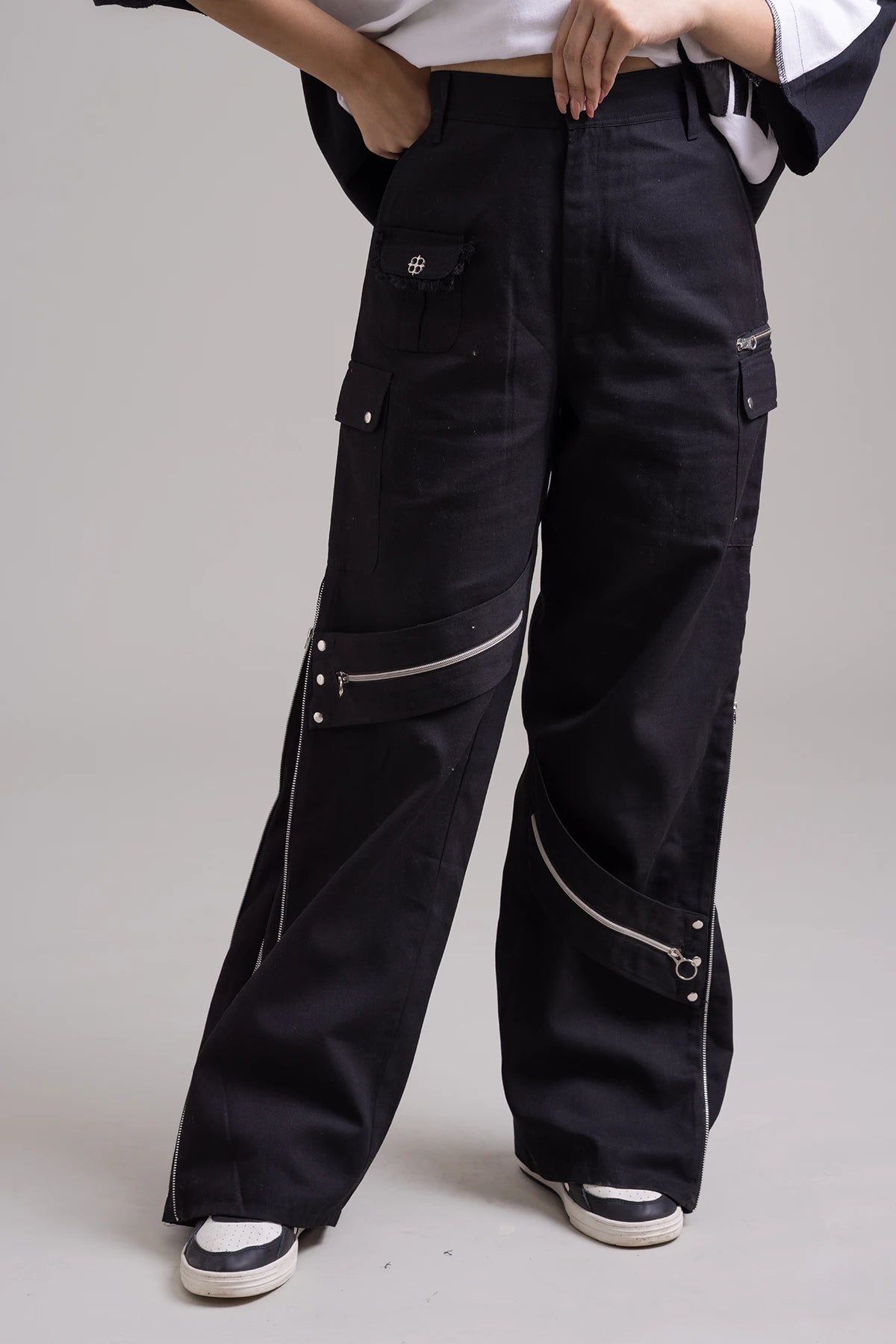 Phantom Zipper cargos