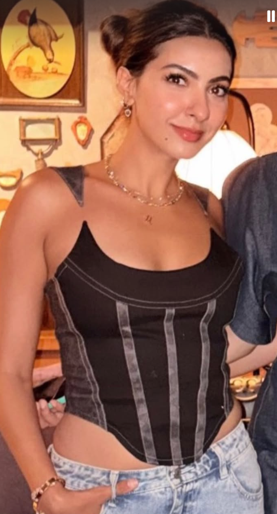 Niki Mehra wearing Fouroz